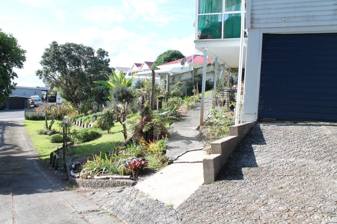 Brockies B N B Bed & Breakfast Rawene ภายนอก รูปภาพ